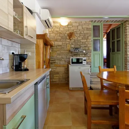 Holiday Home Gimino By Rent Istria Zminj Exterior photo